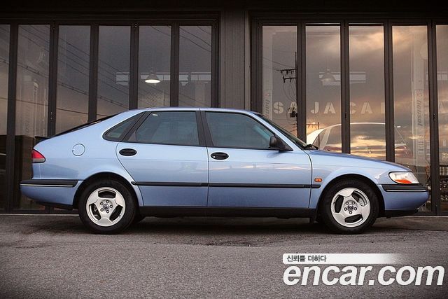 Saab 900 1996 — photo 6