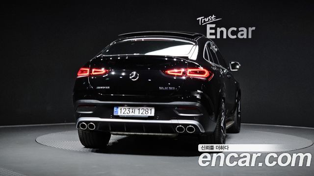 Mercedes-Benz GLE-Class 2023 — photo 4