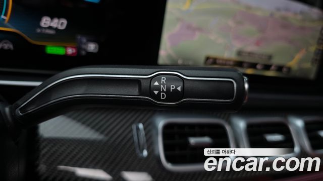 Mercedes-Benz GLE-Class 2023 — photo 12