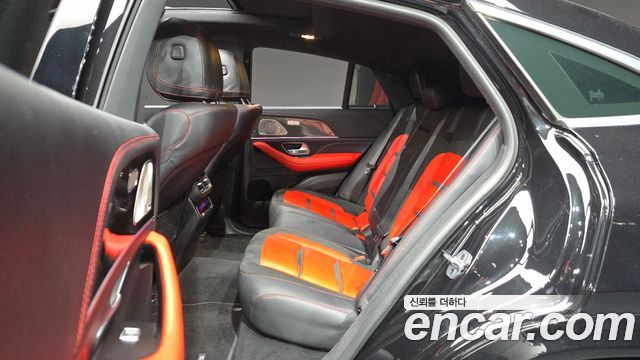 Mercedes-Benz GLE-Class 2023 — photo 18