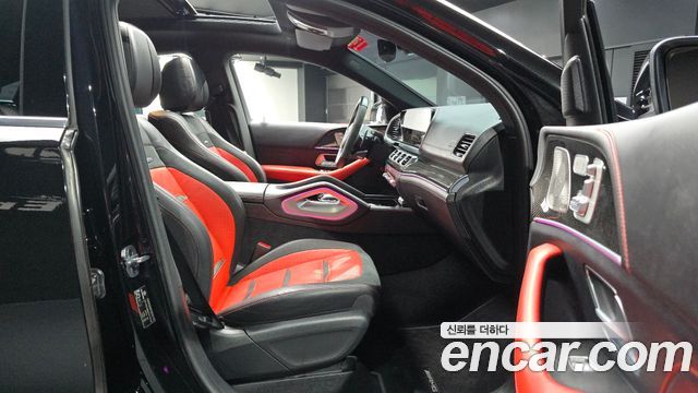 Mercedes-Benz GLE-Class 2023 — photo 16