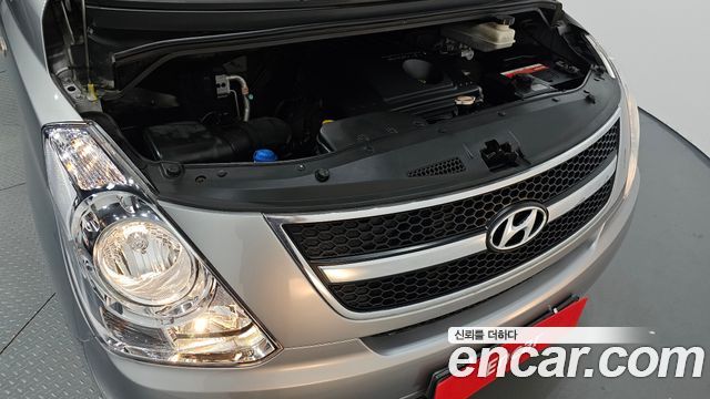 Hyundai Starex 2011 — photo 6