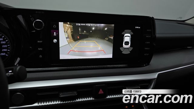 Kia K5 2023 — photo 21