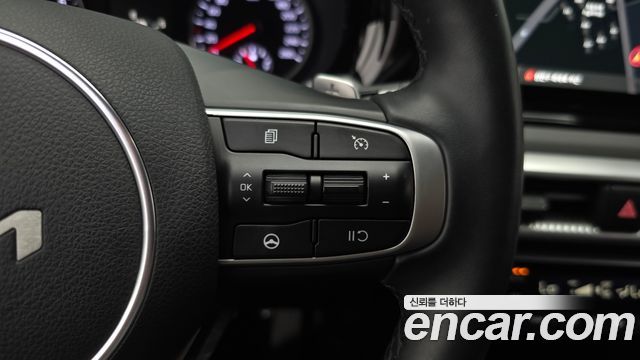 Kia K5 2023 — photo 24