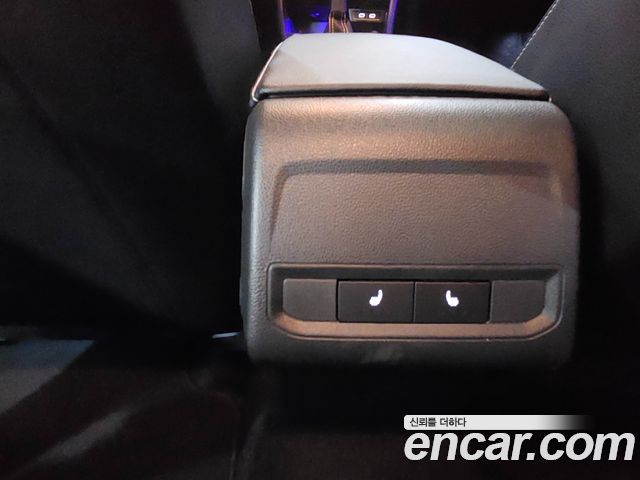 Volkswagen Jetta 2023 — photo 17