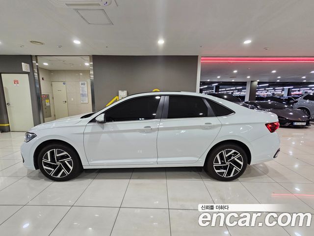 Volkswagen Jetta 2023 — photo 20