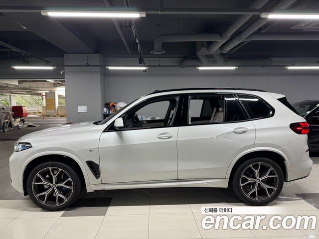 BMW X5 2026 — photo 2