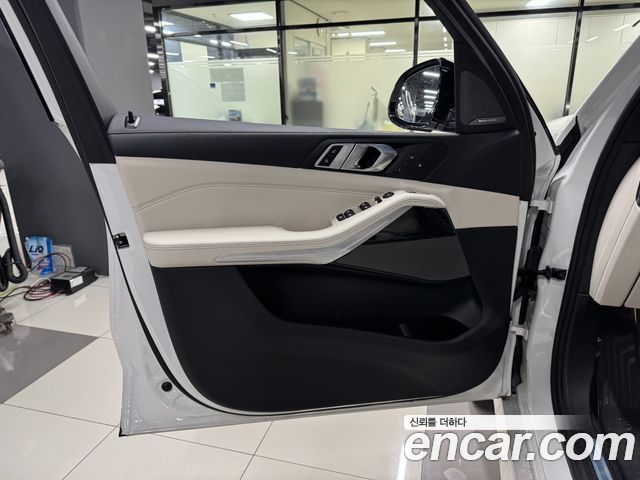 BMW X5 2026 — photo 4