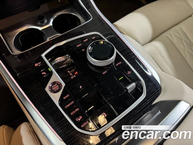 BMW X5 2026 — photo 8