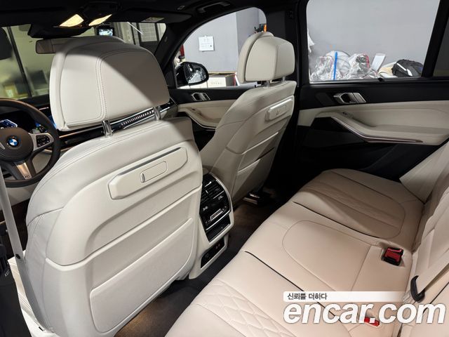 BMW X5 2026 — photo 11