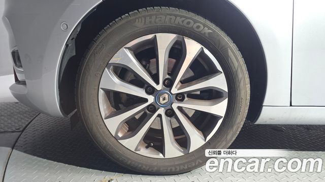 Renault Korea Zoe 2021 — photo 5