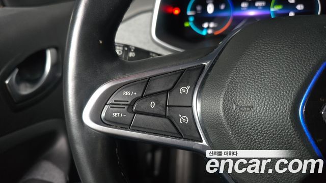 Renault Korea Zoe 2021 — photo 17