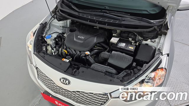 Kia K3 2013 — photo 6
