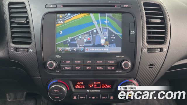 Kia K3 2013 — photo 20