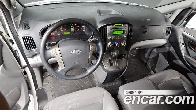 Hyundai Starex 2015 — photo 7