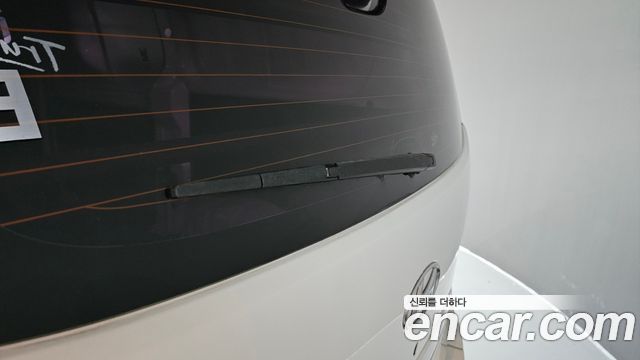 Hyundai Starex 2015 — photo 19