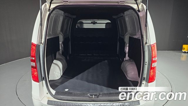 Hyundai Starex 2015 — photo 20