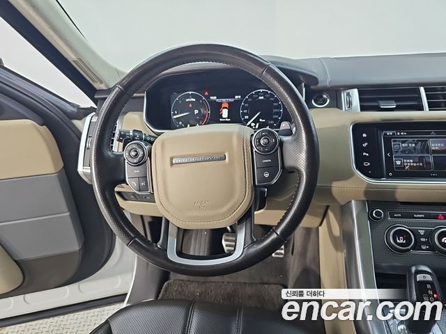 Land Rover Range Rover Sport 2016 — photo 9