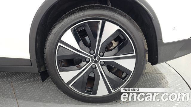 Polestar Polestar 2 2023 — photo 7