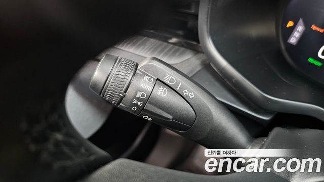 Polestar Polestar 2 2023 — photo 29