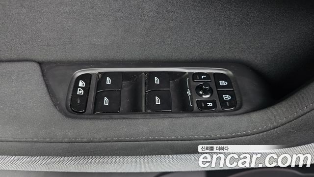 Polestar Polestar 2 2023 — photo 30