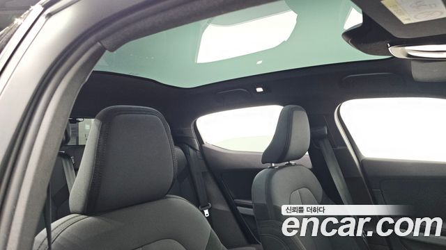 Polestar Polestar 2 2023 — photo 31