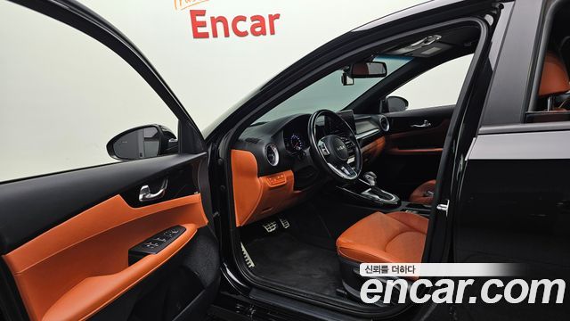 Kia K3 2023 — photo 13