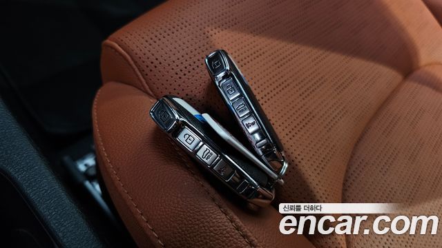 Kia K3 2023 — photo 22