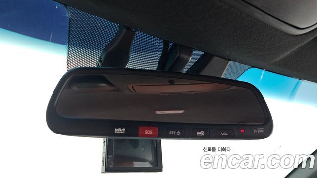 Kia K3 2023 — photo 24