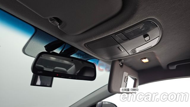 Hyundai AVANTE 2018 — photo 23