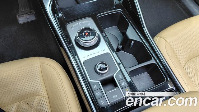 Kia Sorento 2022 — photo 12