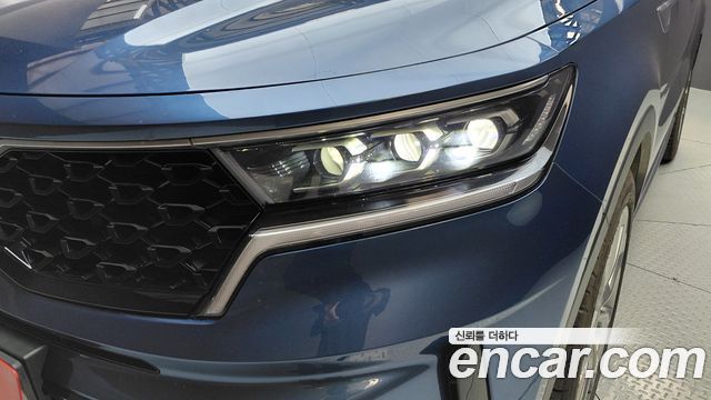 Kia Sorento 2022 — photo 8