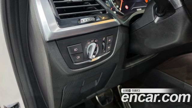 BMW X4 2019 — photo 26
