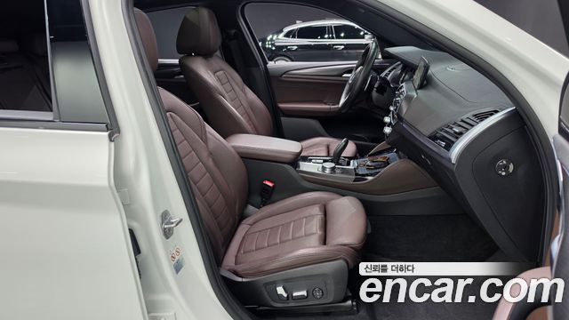BMW X4 2019 — photo 16
