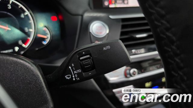 BMW X4 2019 — photo 27