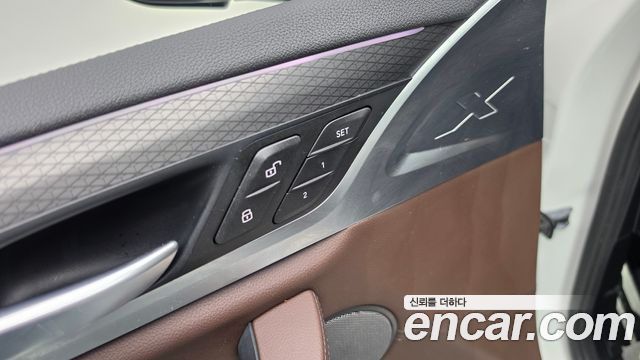 BMW X4 2019 — photo 30