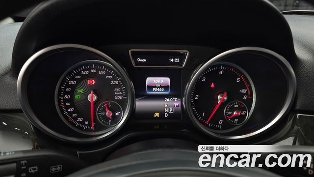 Mercedes-Benz GLE-Class 2017 — photo 8