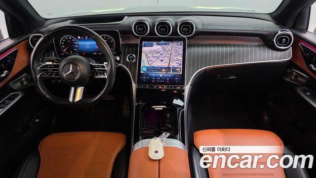 Mercedes-Benz GLC-Class 2024 — photo 10
