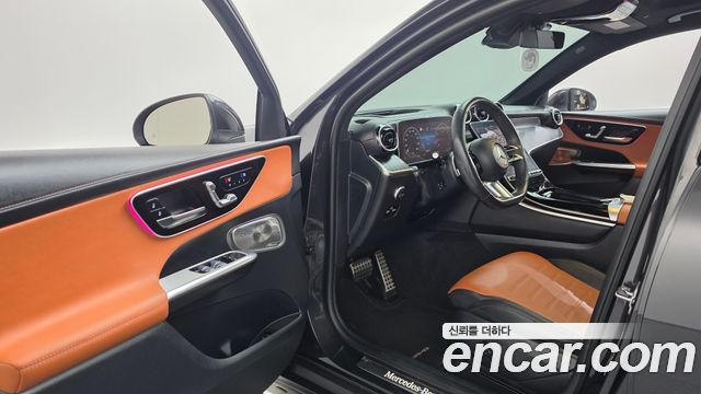 Mercedes-Benz GLC-Class 2024 — photo 13