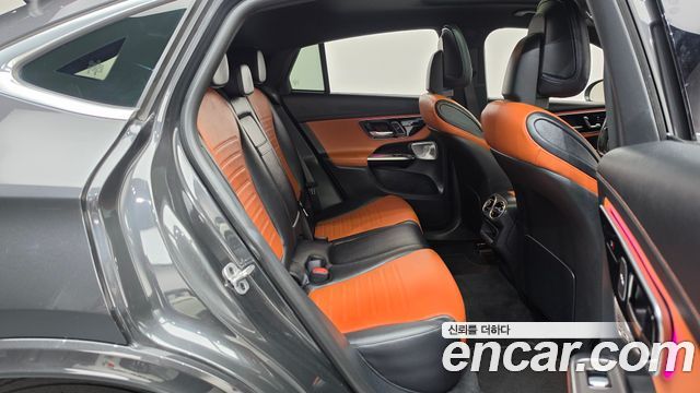 Mercedes-Benz GLC-Class 2024 — photo 17