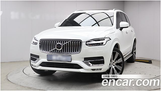 Volvo XC90 2023 — photo 3