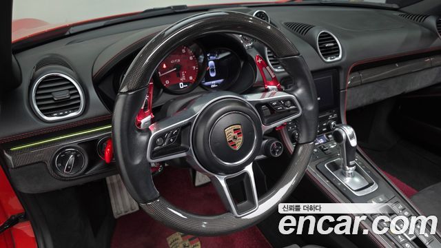 Porsche 718 2020 — photo 18