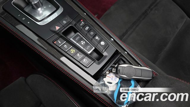 Porsche 718 2020 — photo 21