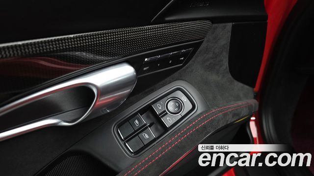 Porsche 718 2020 — photo 23