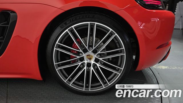 Porsche 718 2020 — photo 7