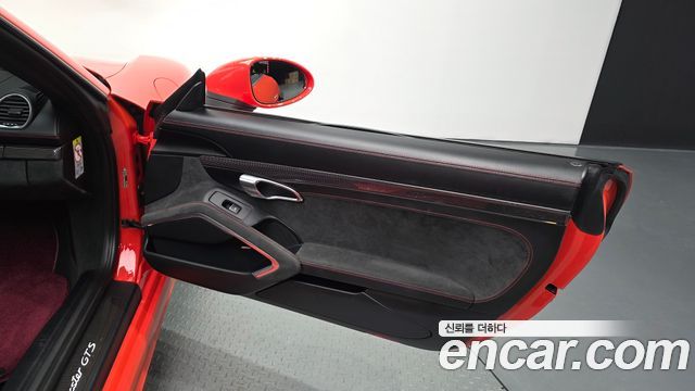 Porsche 718 2020 — photo 14