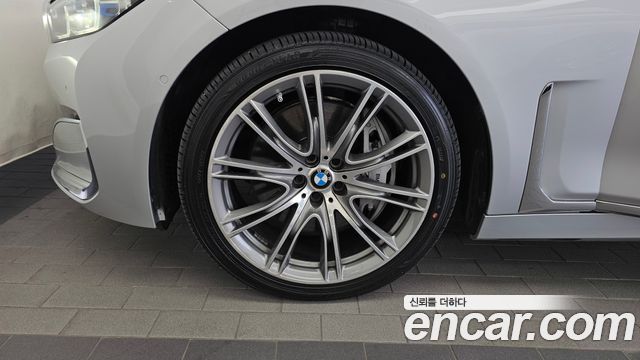 BMW 7-Series 2020 — photo 5