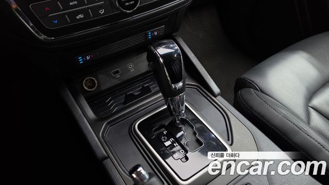 KG Mobility Rexton 2018 — photo 9