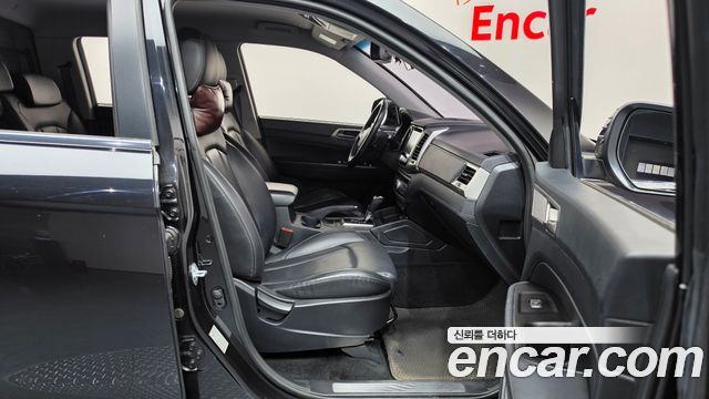 KG Mobility Rexton 2018 — photo 11