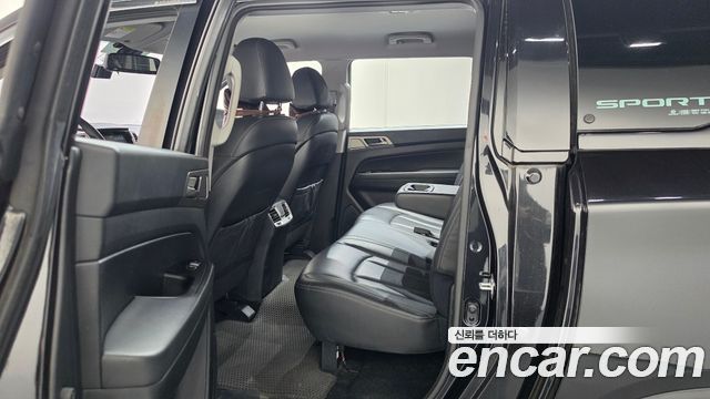 KG Mobility Rexton 2018 — photo 12